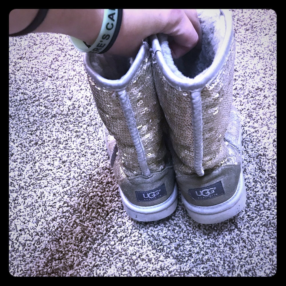 Authentic sparkly UGGS (silver)